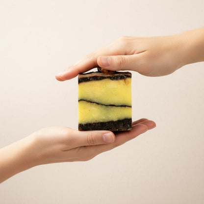 Le Savon à la Cannelle | Savon Naturel Pour Visage | Peaux Acnéiques et à Imperfections - Pureté Solide - 