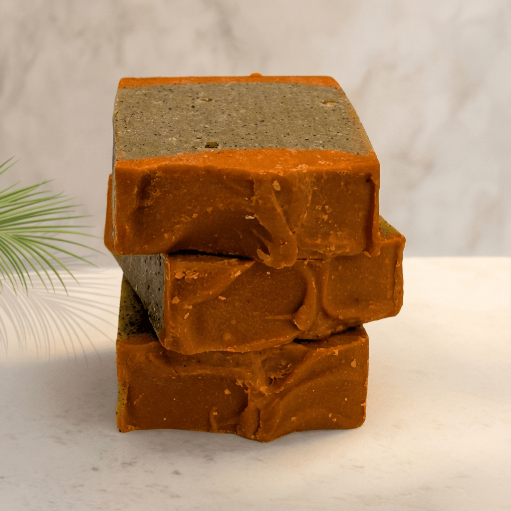 Le Savon Gommage aux Marcs de Café | Savon Solide Exfoliant Pour Visage | Pour les Peaux Acnéiques à Imperfections, Grasses - Pureté Solide - 